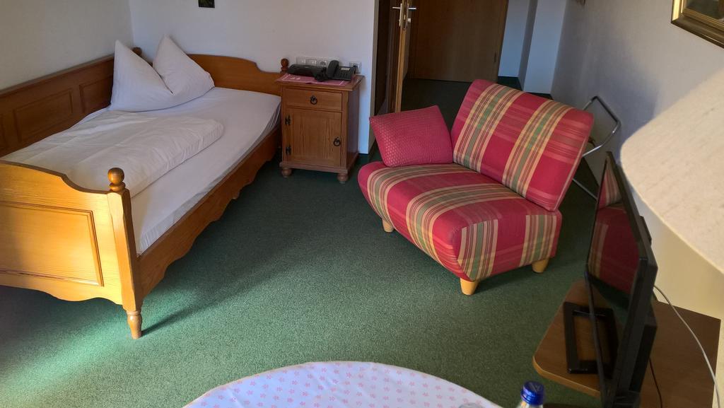 Hotel Bussi Baby Bad Wiessee Exterior photo